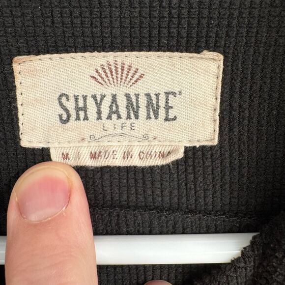 Shyanne Life Mexican American Embroidered Logo Windbreaker Jacket Womens M Black - Picture 8 of 12